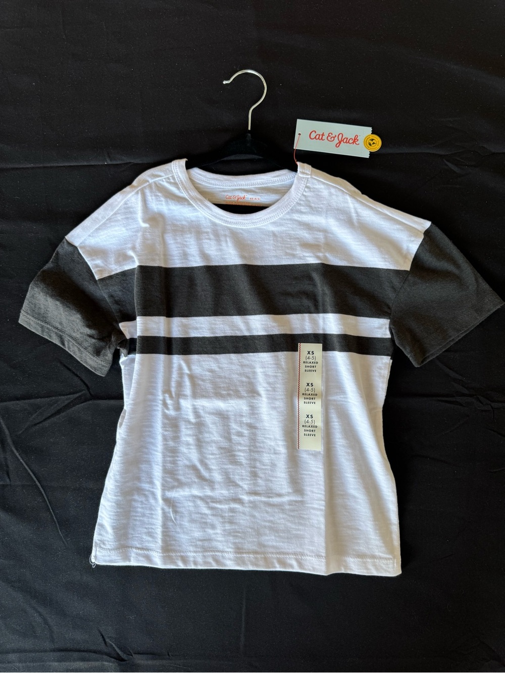 NWT Cat & Jack Boys White Gray Colorblock Stripe Relaxed T-Shirt XS (4/5)